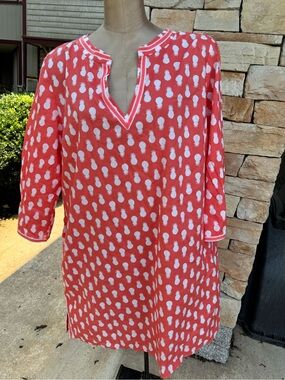 Talbots Coral Tunic with White Pineapple Print